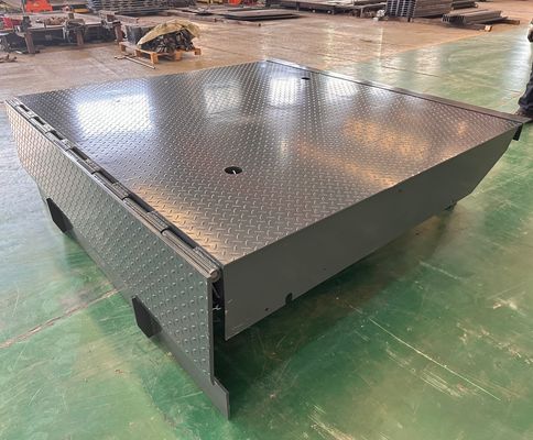 重荷ドックレベルラー 安全で効率的なロードのための機械